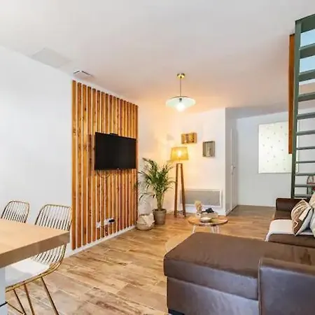 Semesterbostad Chaleureuse Maisonnette