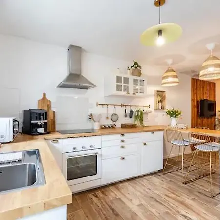 Chaleureuse Maisonnette